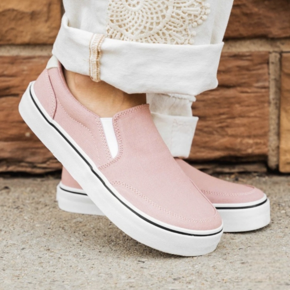 Splay Pink street style slip On Loafer Barefoot Shoes Women's 9 Or Men's 7